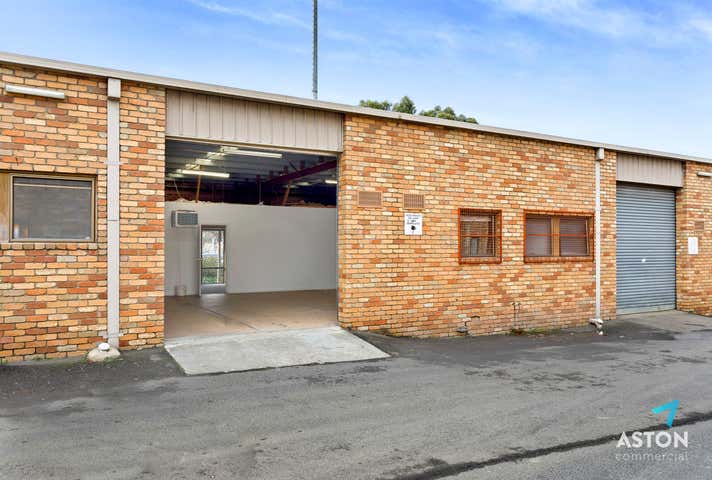5/4 Brisbane Street Eltham VIC 3095 - Image 2