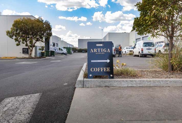 Unit 50, 327 Mansfield Street Thornbury VIC 3071 - Image 6