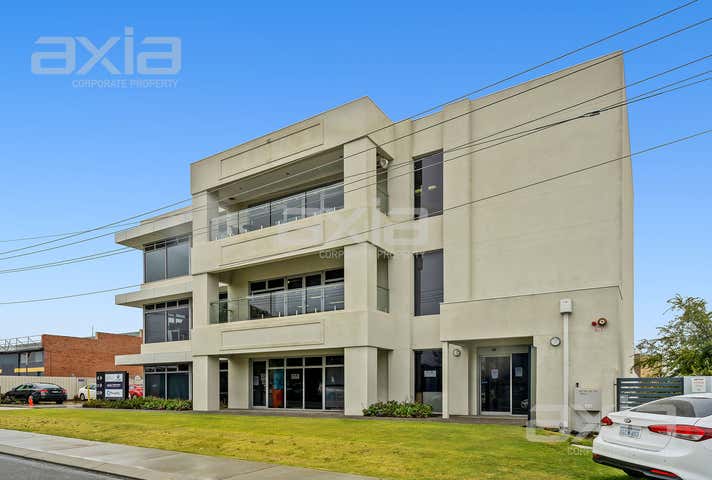 1/3 Bookham Street Morley WA 6062 - Image 24