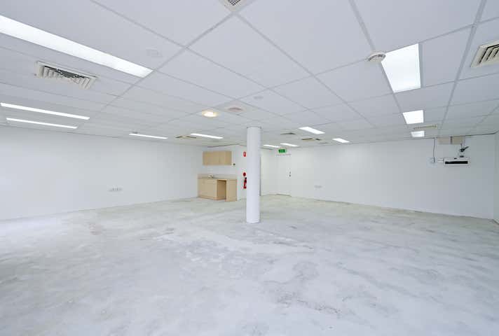 6 Barrington Street Spearwood WA 6163 - Image 6