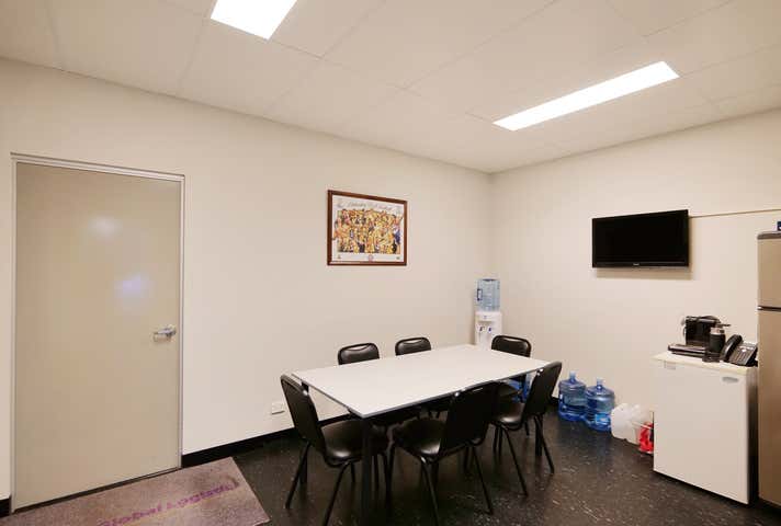 2/266 Rutland Avenue Carlisle WA 6101 - Image 11