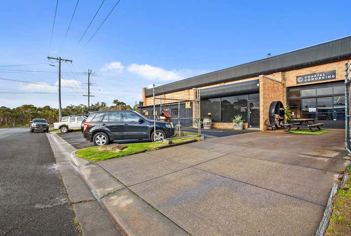 24 Collins Road Dromana VIC 3936 - Image 4