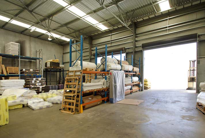 2/116 Sultana Road High Wycombe WA 6057 - Image 17