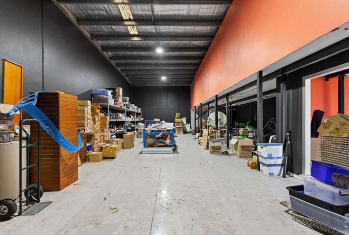 8/12-20 James Court Tottenham VIC 3012 - Image 4