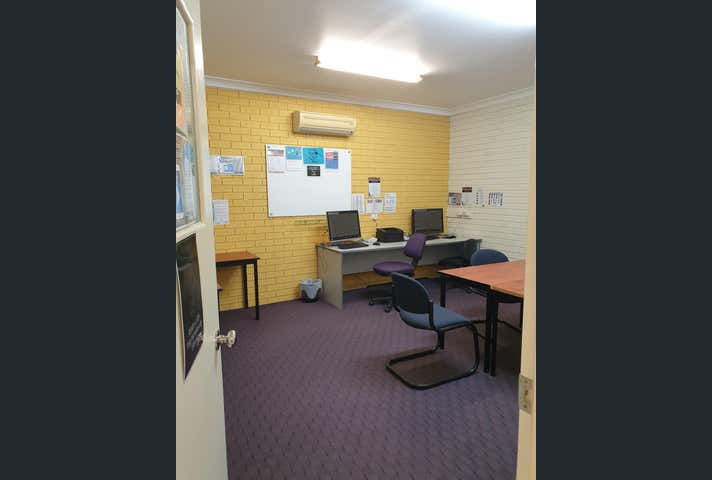 78 St Georges Terrace St George QLD 4487 - Image 2