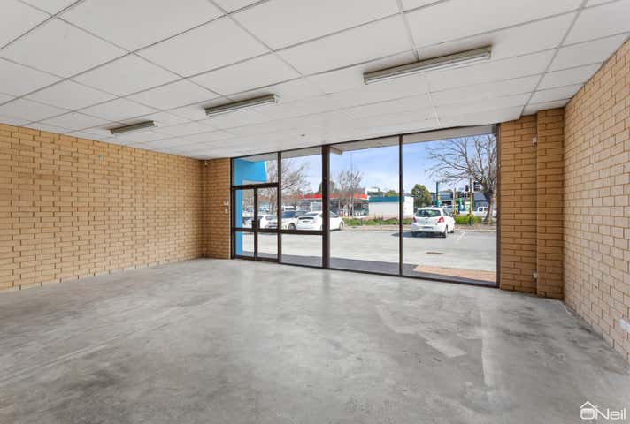 4/2874 Albany Highway Kelmscott WA 6111 - Image 8