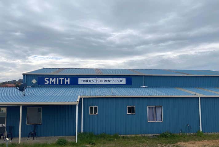 5-7 Pinnacle Drive Warrenheip VIC 3352 - Image 2