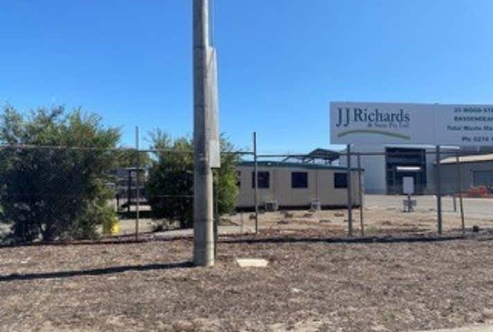 20 Wood Street Bassendean WA 6054 - Image 7