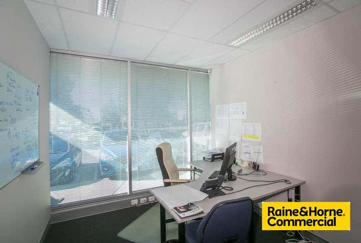 2/33 Cedric Street Stirling WA 6021 - Image 4