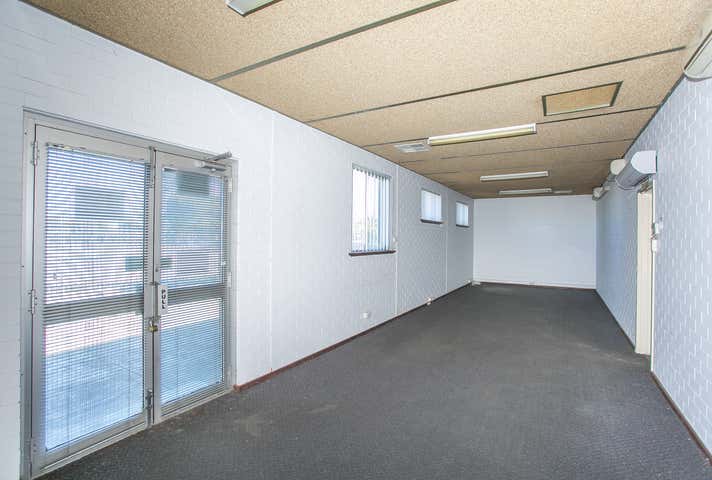 46 Tennant Street Welshpool WA 6106 - Image 20