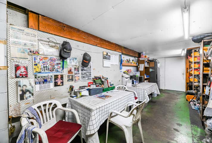 8A Princes Highway Doveton VIC 3177 - Image 11