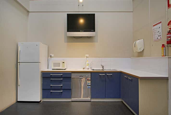 12/20 Sustainable Avenue Bibra Lake WA 6163 - Image 17