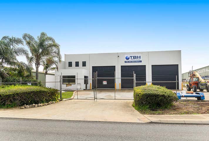 36 Hope Valley Road Naval Base WA 6165 - Image 1