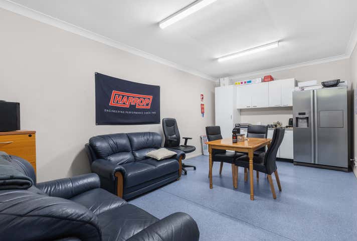 Unit 1, 93 Glenwood Drive Thornton NSW 2322 - Image 4