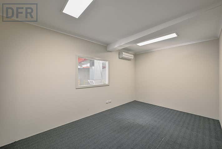 1/49 Biscayne Way Jandakot WA 6164 - Image 3