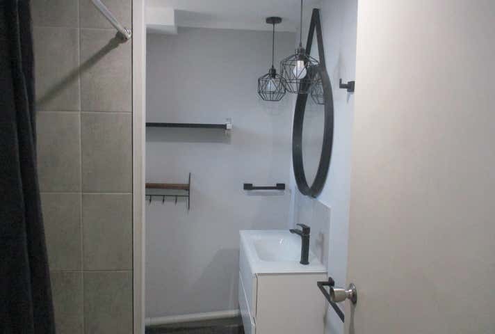 6 Federation Street Bungalow QLD 4870 - Image 10