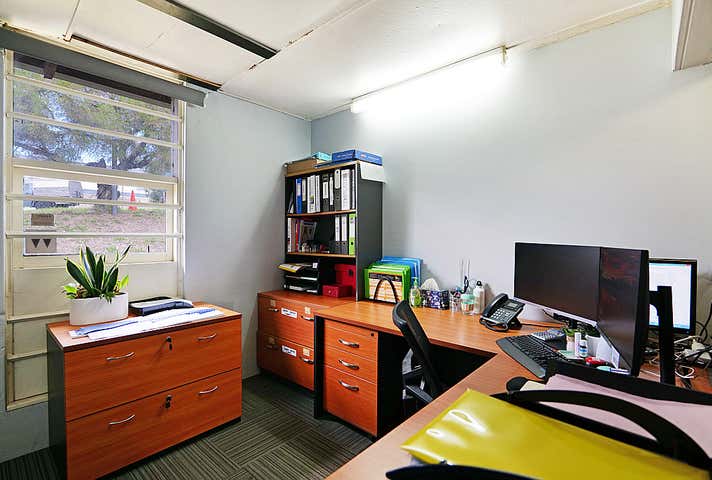 52 Peel Road O'Connor WA 6163 - Image 7