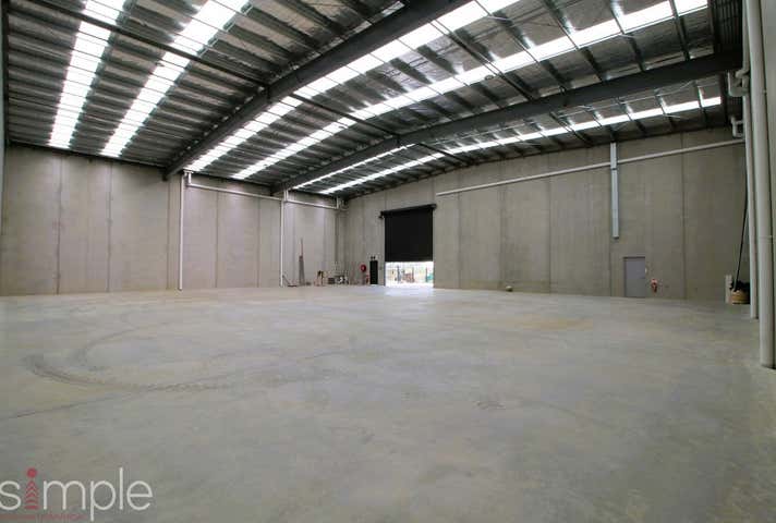 33B Peet Street Pakenham VIC 3810 - Image 3