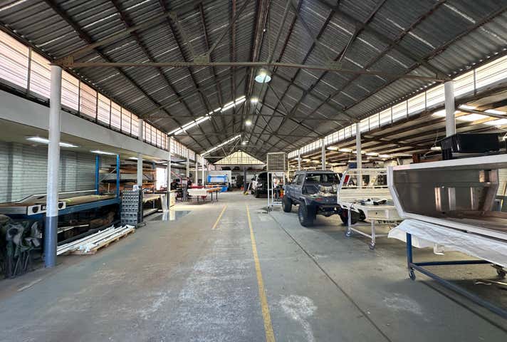 10 Goongarrie Street Bayswater WA 6053 - Image 2