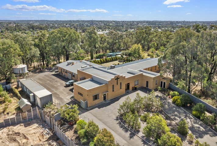 18-20 Edwards Road Kennington VIC 3550 - Image 2