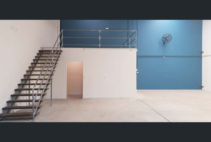 1/2 Sonia Court Raceview QLD 4305 - Image 8