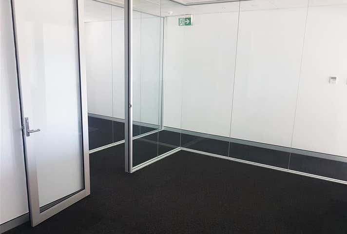 6/15 Discovery Drive North Lakes QLD 4509 - Image 12