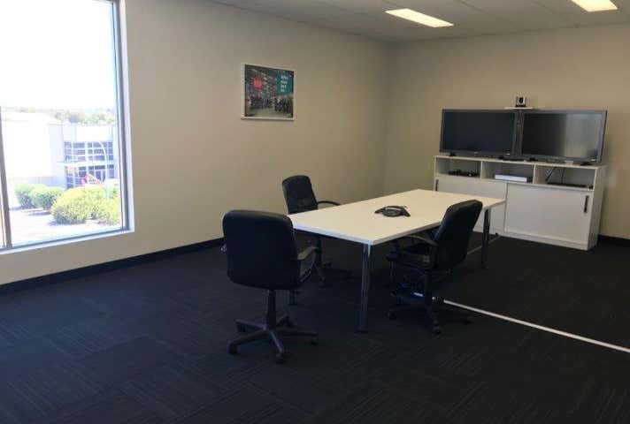 33 Lancaster Rd Wangara WA 6065 - Image 11