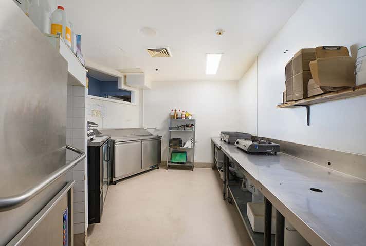 102/61 Shortland Esplanade Newcastle NSW 2300 - Image 6