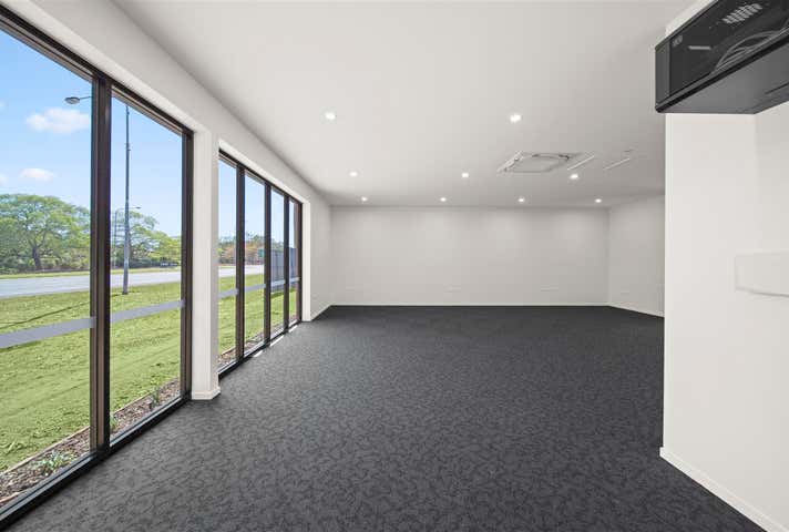 7 Woolcock Street Hyde Park QLD 4812 - Image 9