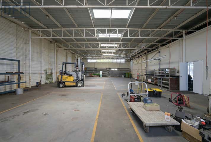 436 Carrington Street Hamilton Hill WA 6163 - Image 13