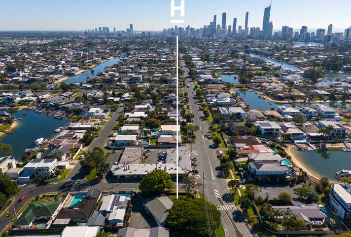 2 Kalimna Drive Broadbeach Waters QLD 4218 - Image 27