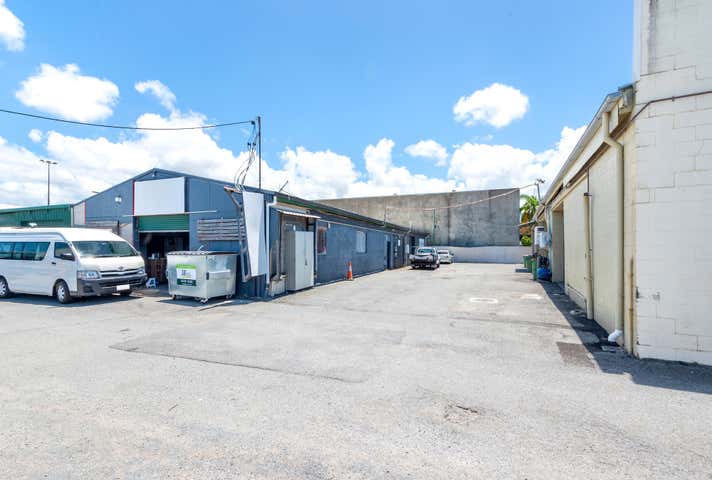 130 Brisbane Road Labrador QLD 4215 - Image 6