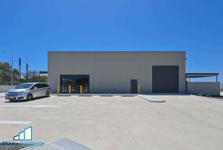 24 Dooley Street Naval Base WA 6165 - Image 10
