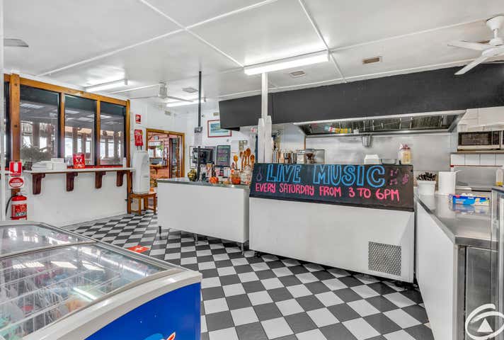 100 Oleander Street Holloways Beach QLD 4878 - Image 29