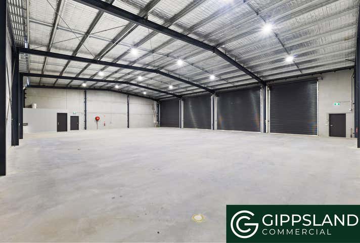 97 Roberts Court Drouin VIC 3818 - Image 4