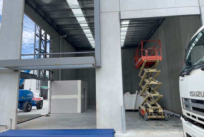 22/4 Milojevic Court Cranbourne VIC 3977 - Image 1