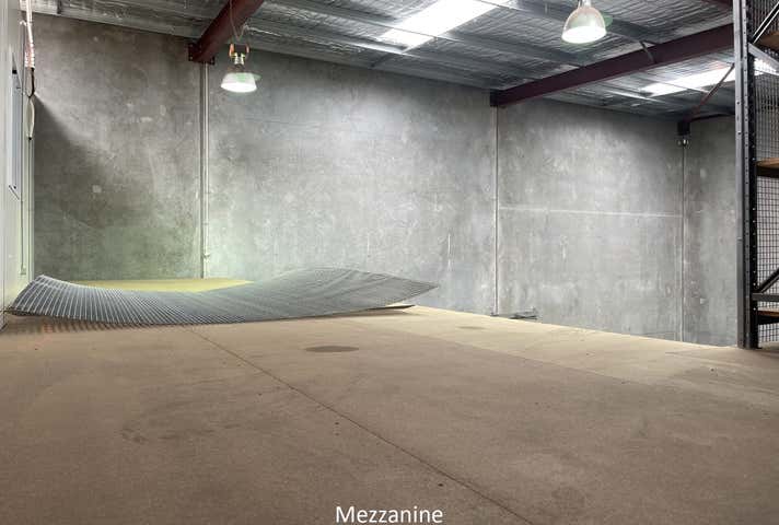 Unit 1, 15 Kalinga Way Landsdale WA 6065 - Image 14