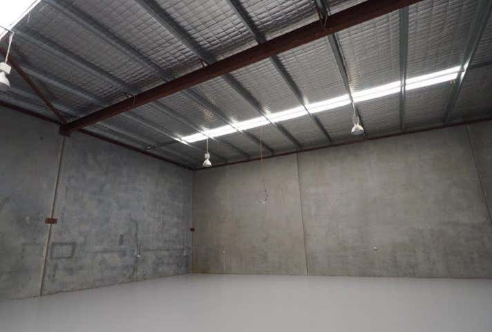 2/76 Berriman Dr Wangara WA 6065 - Image 15