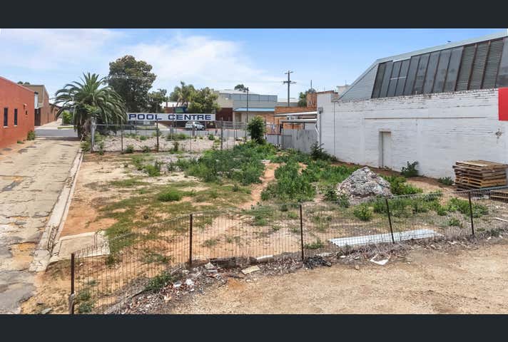 19-25 & 27-29 McCrae Street & 213 Beveridge Street Swan Hill VIC 3585 - Image 9