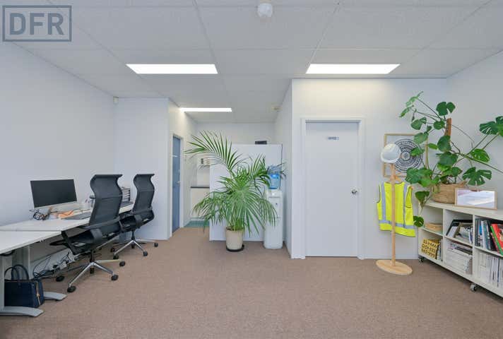 2/8 Dugdale Street Warwick WA 6024 - Image 13