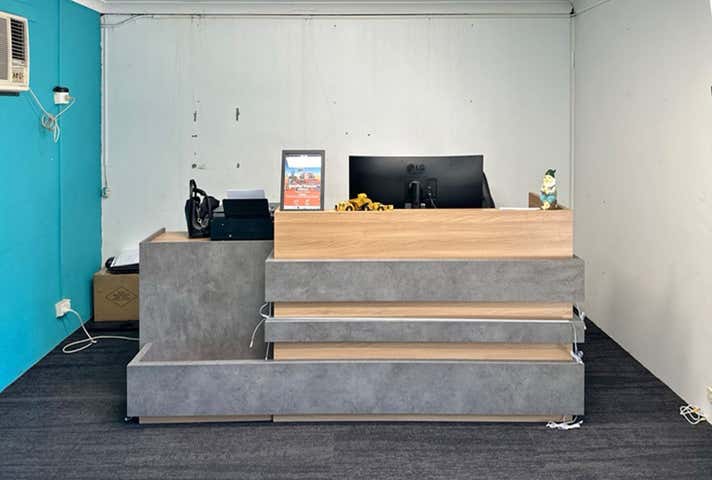 Unit 4, 30 Paramount Drive Wangara WA 6065 - Image 2