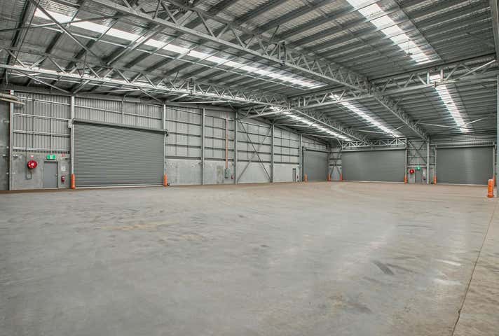 10 Mervyn St Stake Hill WA 6181 - Image 4