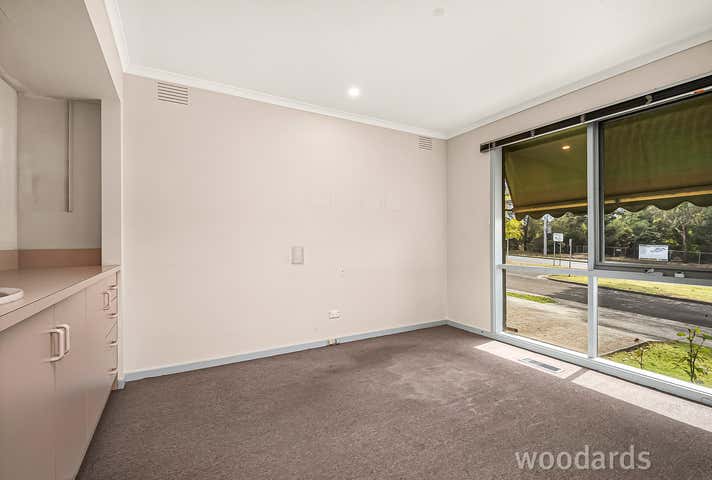 2 Yorkminster Avenue Wantirna VIC 3152 - Image 6