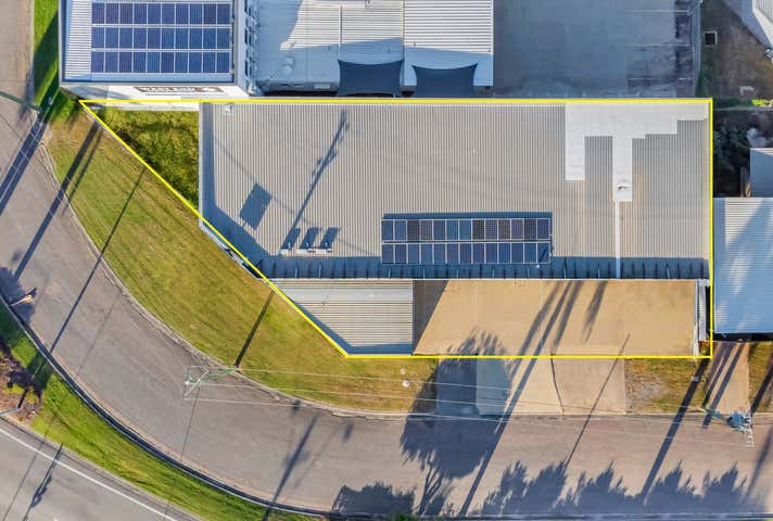 16 Ingham Road West End QLD 4810 - Image 12