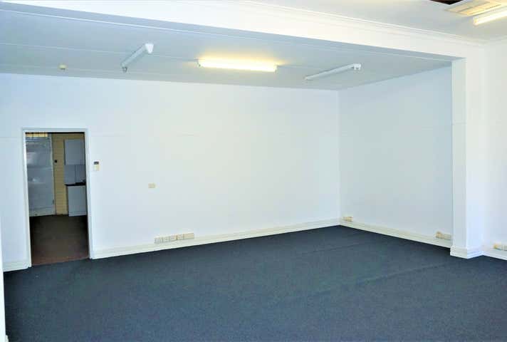 147 Walter Rd W Dianella WA 6059 - Image 6