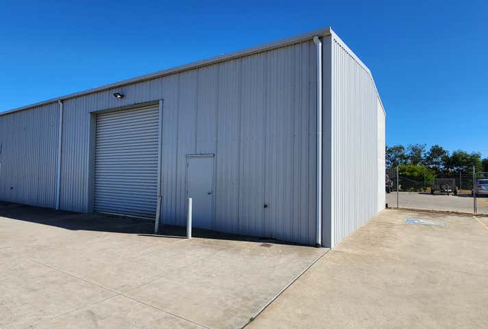 1/14 Tuppen Drive Sebastopol VIC 3356 - Image 1