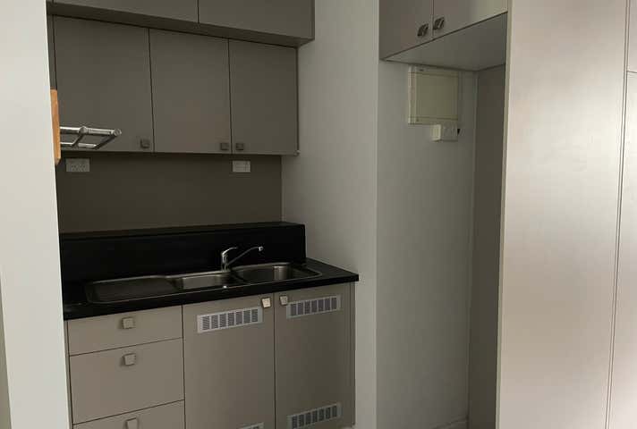 U2, 170 Mulgrave Road Westcourt QLD 4870 - Image 6