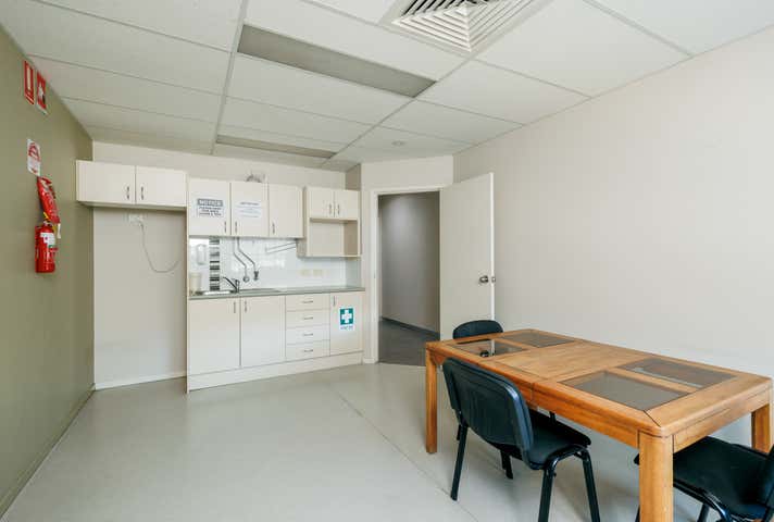 1/113 Stenhouse Drive Cameron Park NSW 2285 - Image 4