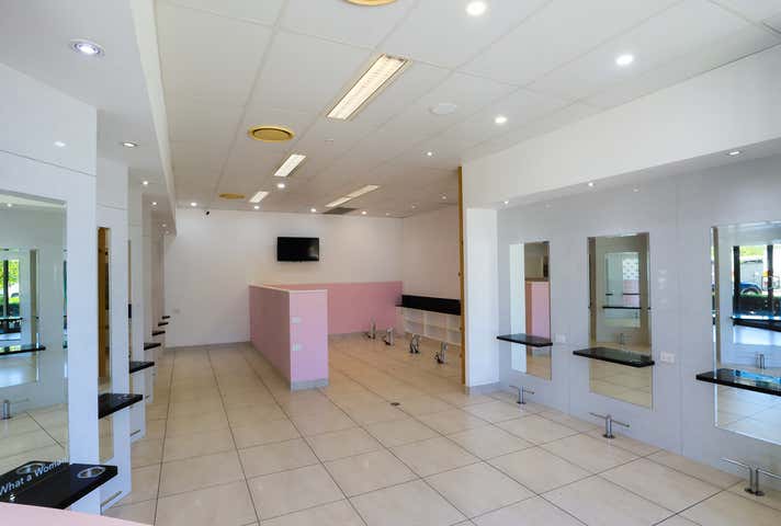 Pines Point, 25 Pitcairn Way Pacific Pines QLD 4211 - Image 9