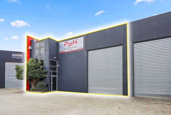 17/14-17 Hogan Court Pakenham VIC 3810 - Image 2